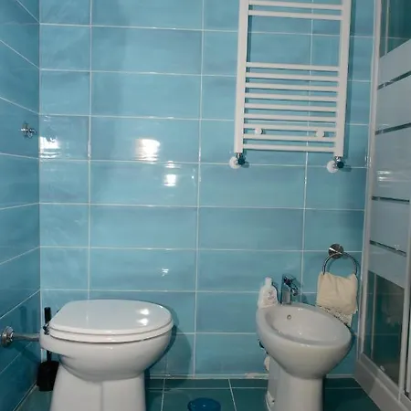 Royal 4* נאפולי