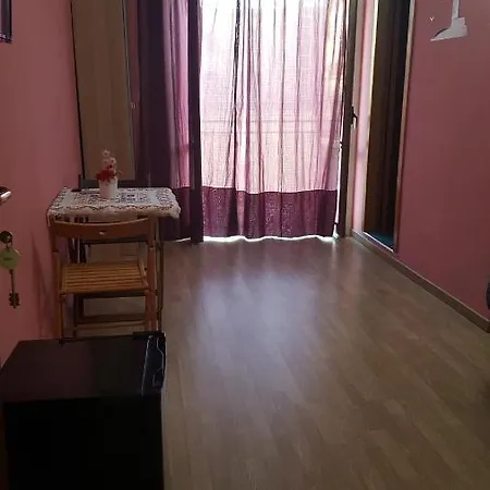 בית הארחה Royal