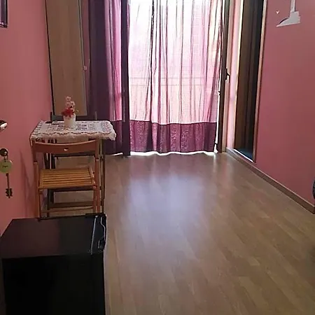 Royal Guest house 4*
