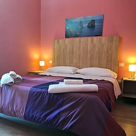 Royal 4*